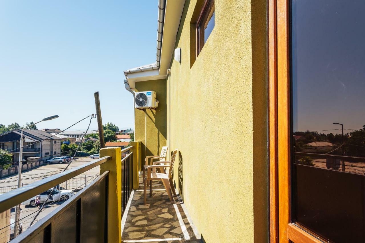 Hotel Memory House à Koutaïssi Extérieur photo